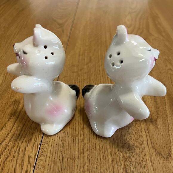 Vintage Bunny Hug Van Tellingensalt & pepper shaker set. Corks are inside. - Picture 6 of 10